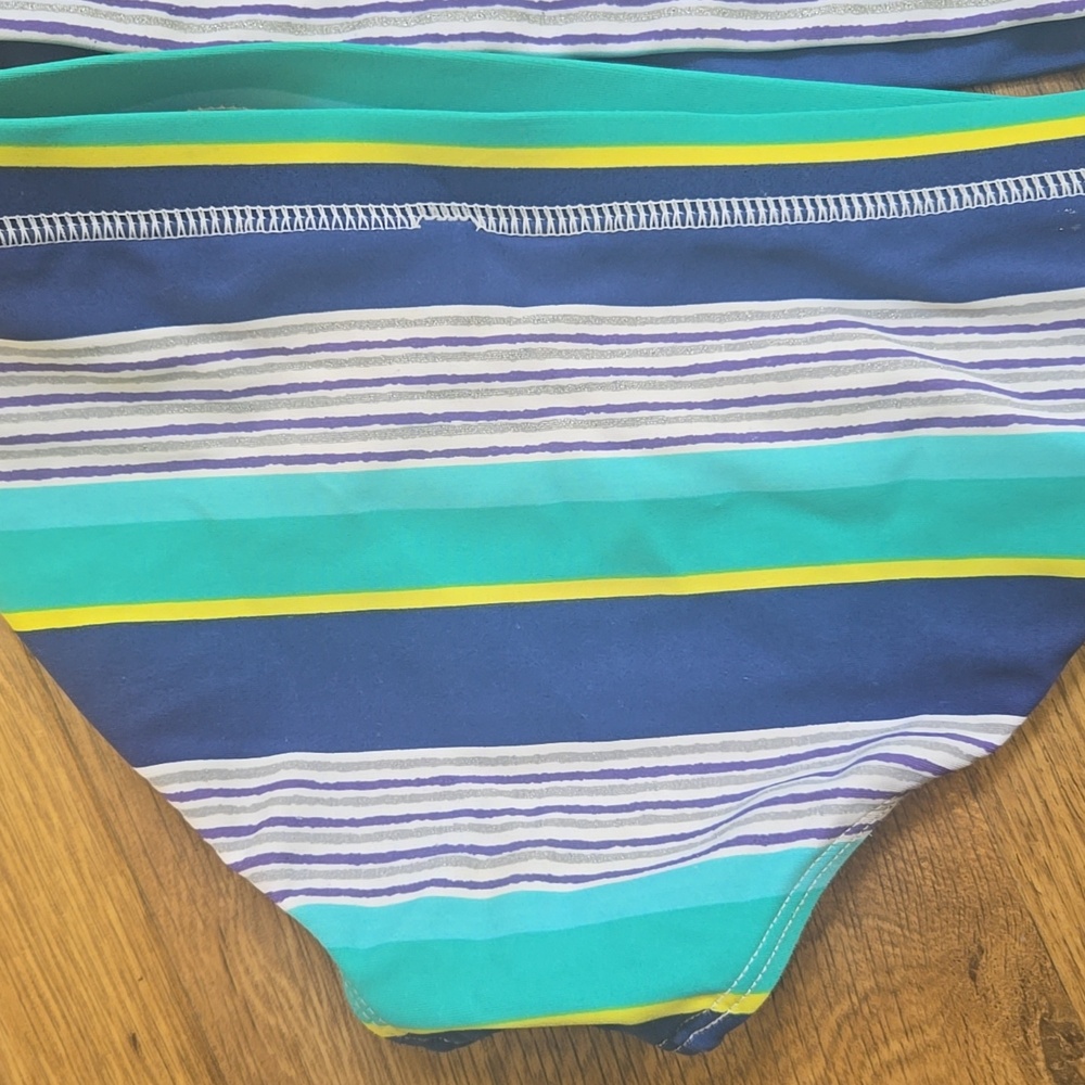 Girls Old Navy Bikini Swim Set - Picture 3 of 4